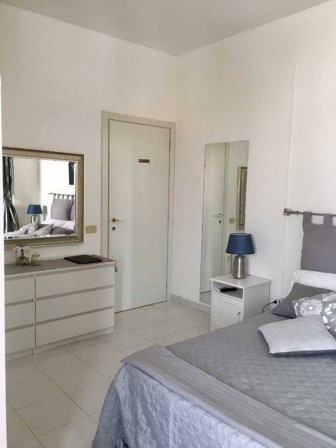 Charlottemaison Bed & Breakfast Cagliari Dış mekan fotoğraf