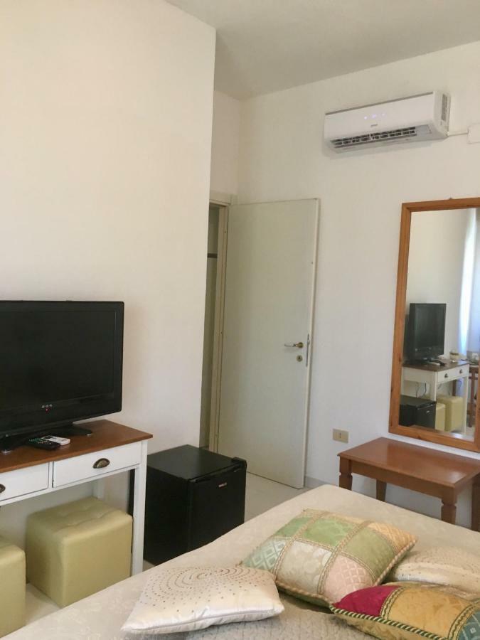 Charlottemaison Bed & Breakfast Cagliari Dış mekan fotoğraf